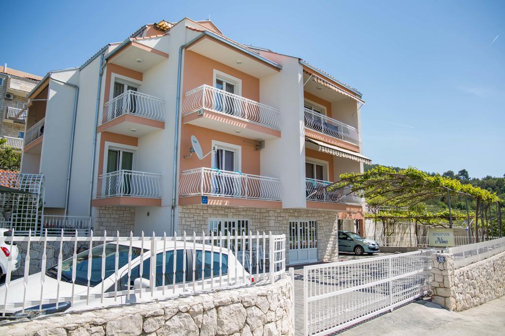 Apartments Nino Podstrana Exterior photo